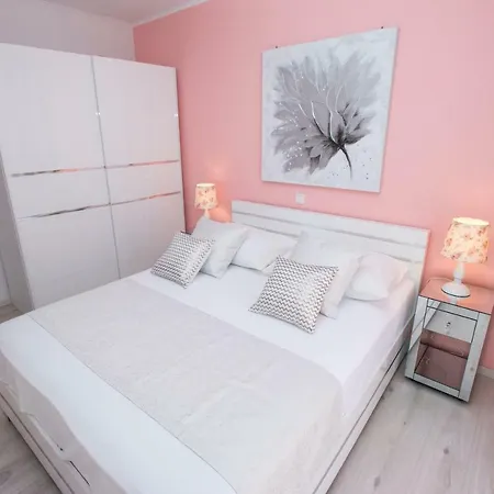 Apartman Ksenija Kovacic Stanici Exterior photo