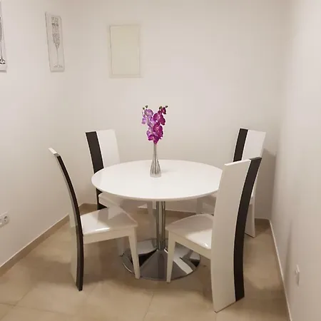 Apartman Ksenija Kovacic Stanici Exterior photo